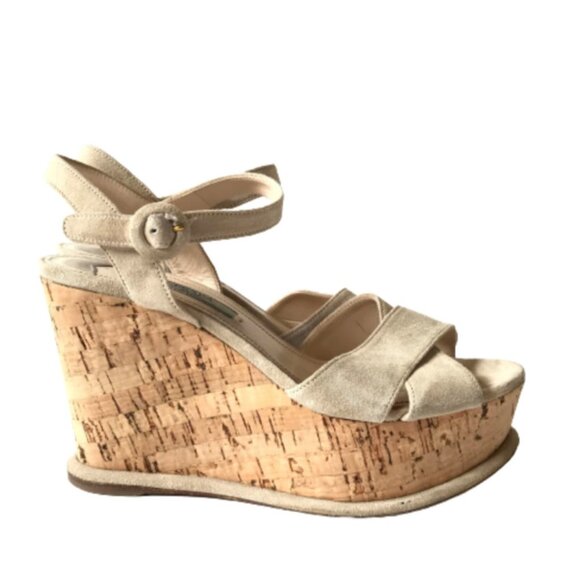 Prada Suede Cork Wedge Pomice Heels Sandals Womens 37 7 Cream Ecru Platform Shoe - Picture 11 of 11